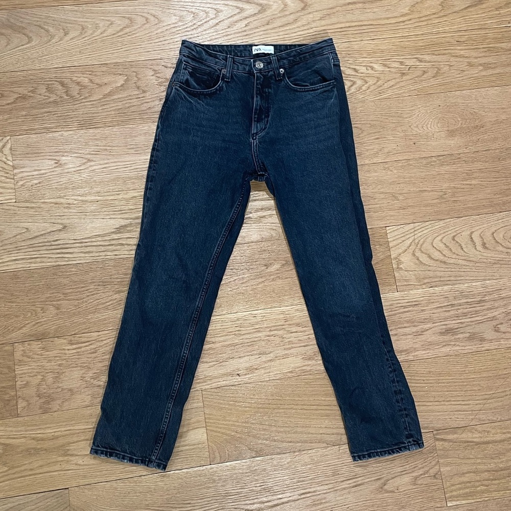 Zara Straight Leg Dark Wash Jean